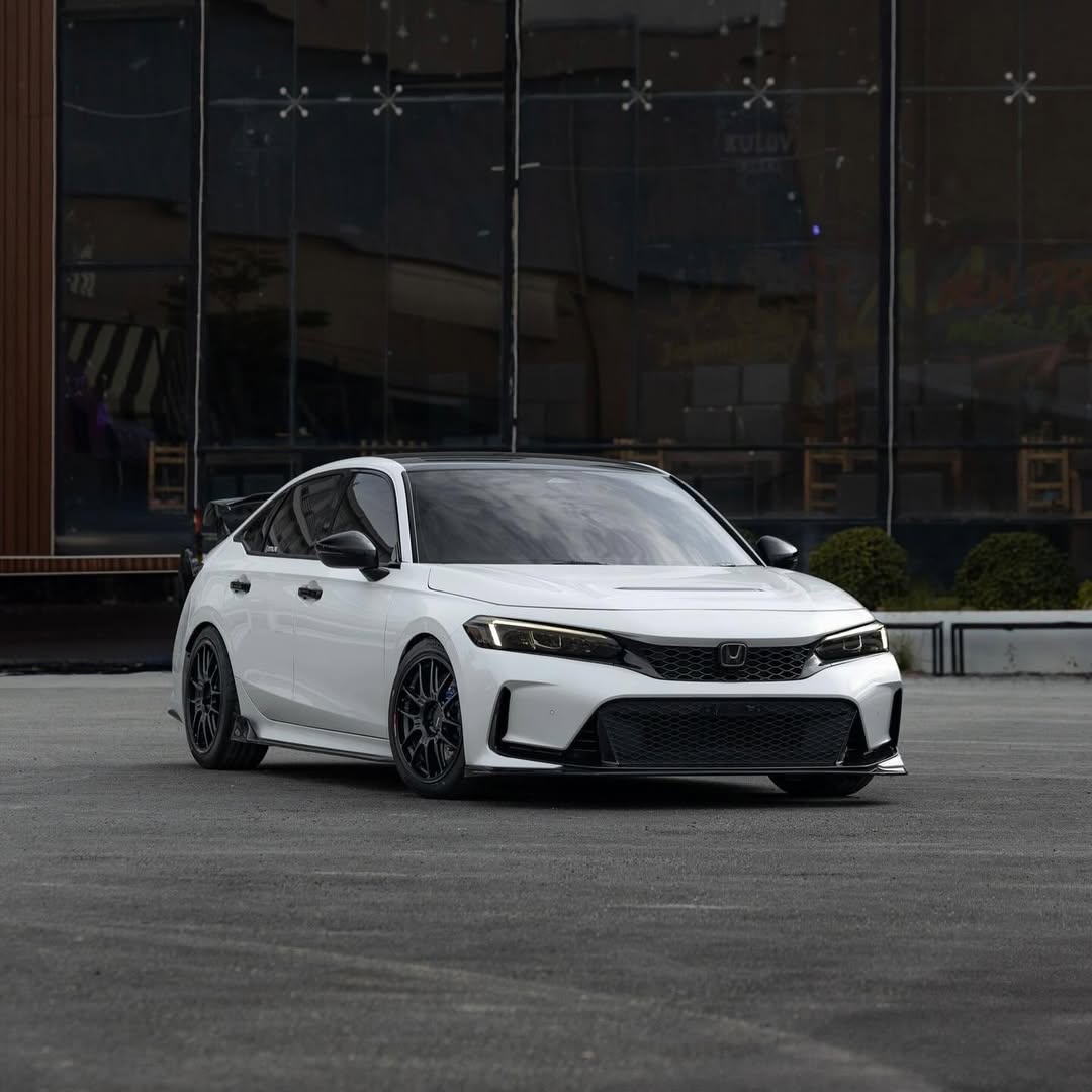 Type R Style Front Bumper for 2022-2025 Honda Civic