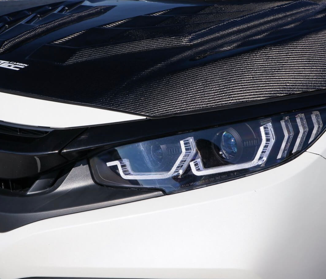 Sequential LED headlights with full turn signal rings. (2)
