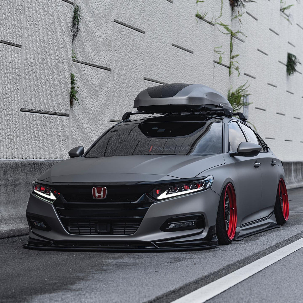 Pair of LED projector headlights with demon eye design for Honda Accord (13)