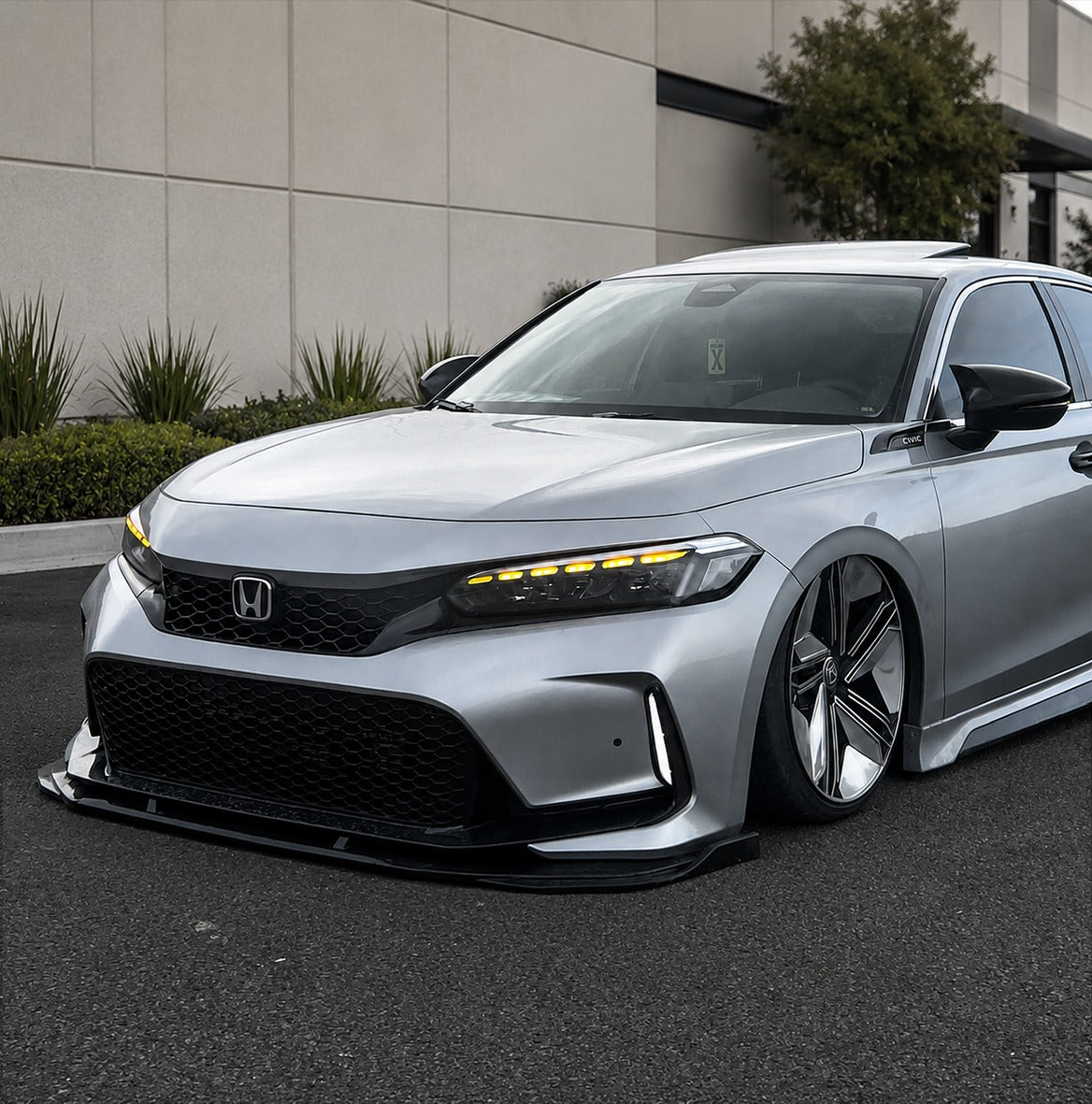 Type R-style front bumper with gloss black grille (3)