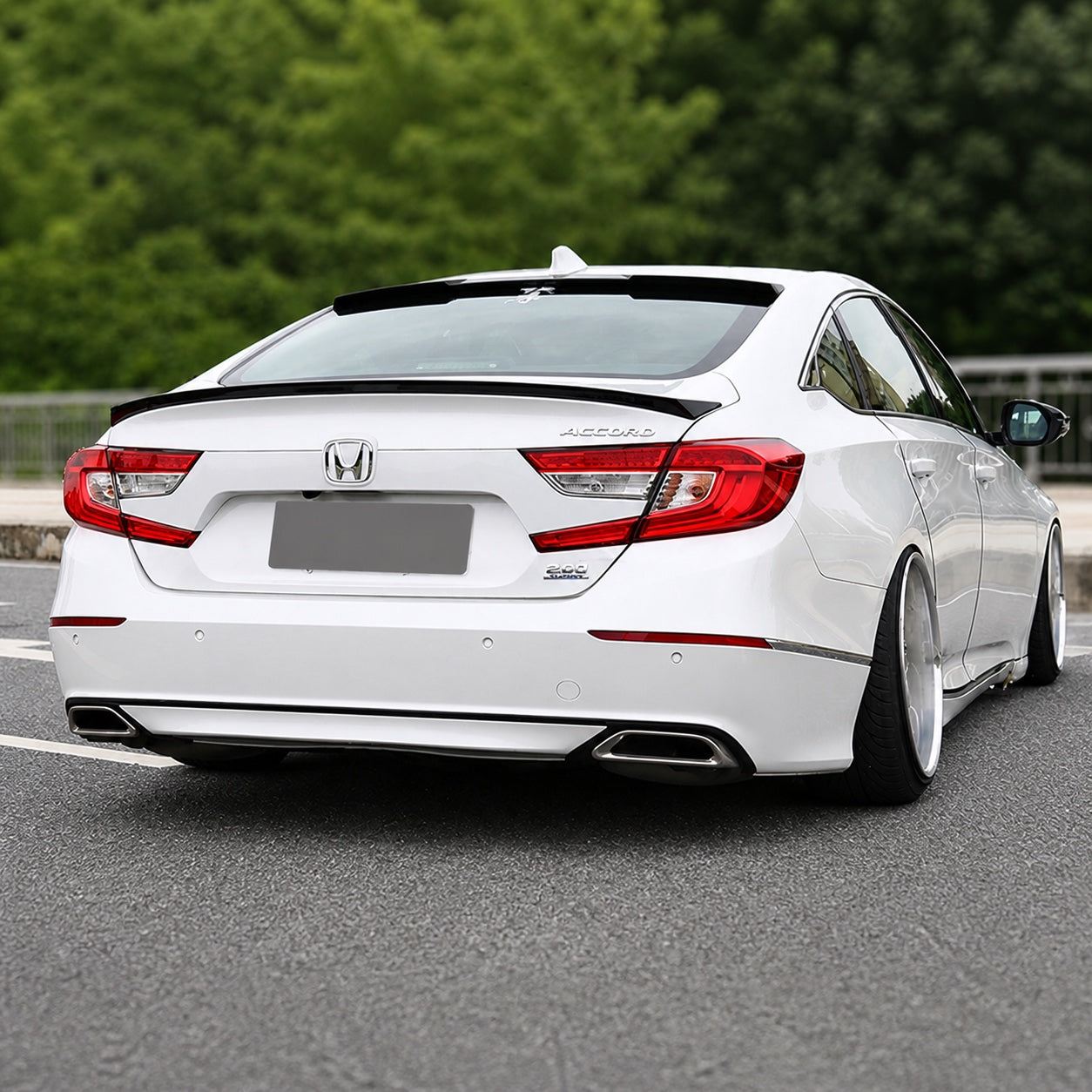 Matte black trunk spoiler for 2018-2022 Honda Accord (1)