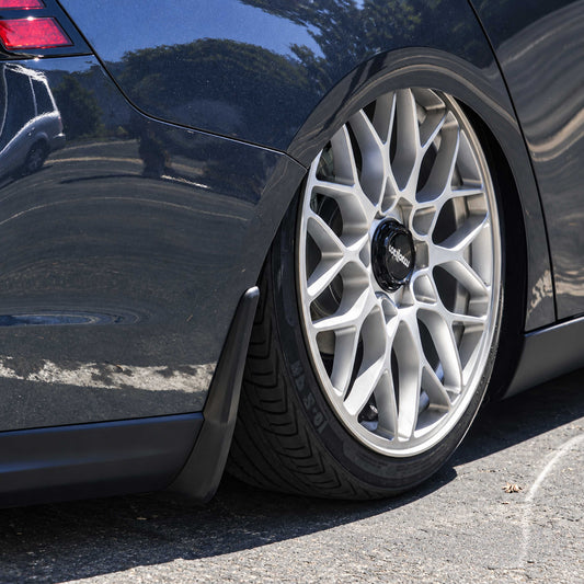 Set of four black OE-style mud flaps for Honda Accord, two front and two rear guards (1)