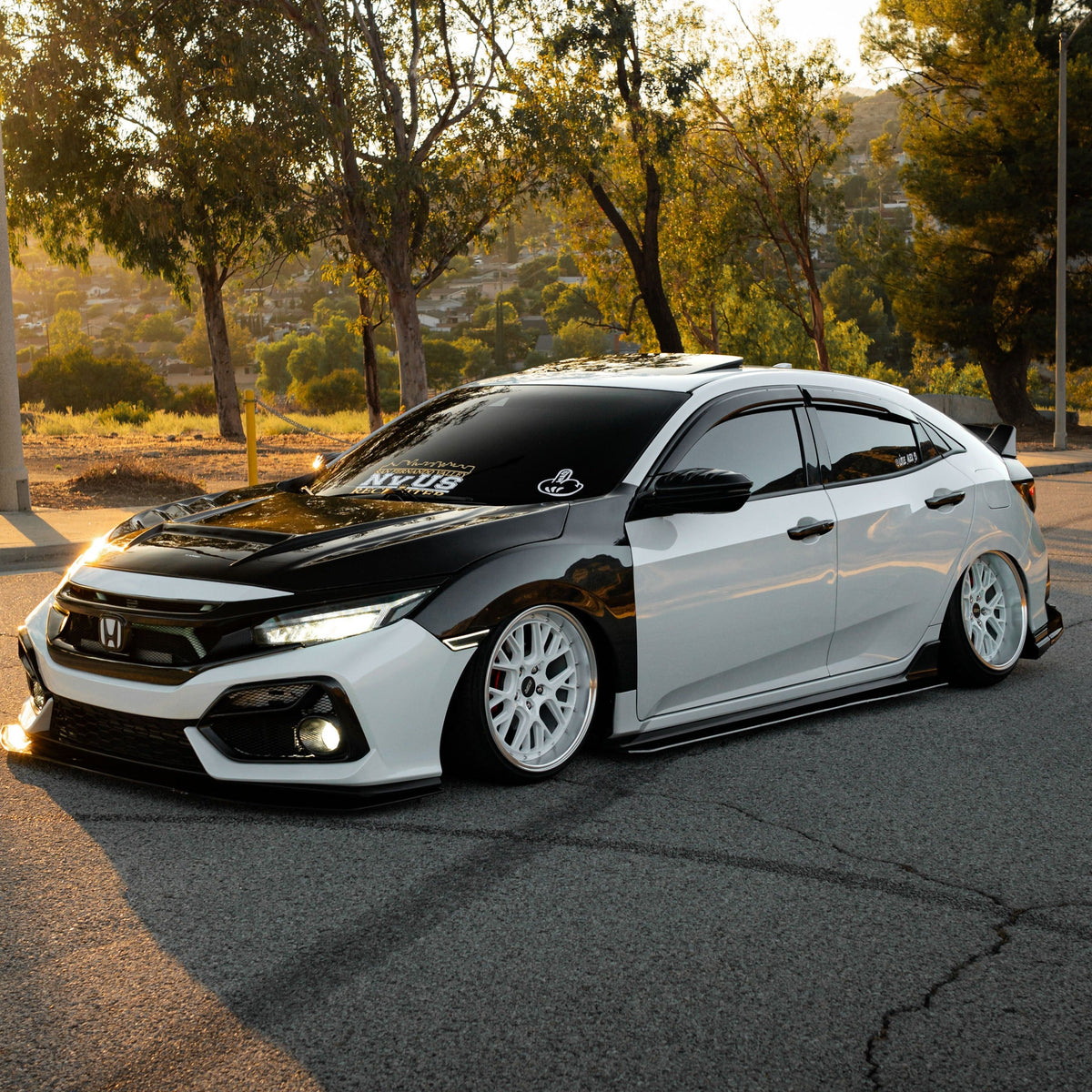 Smoked window visors installed on 2016-2021 Honda Civic sedan (6)