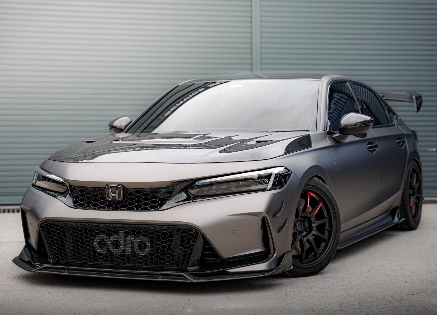 Type R-style front bumper with gloss black grille (6)