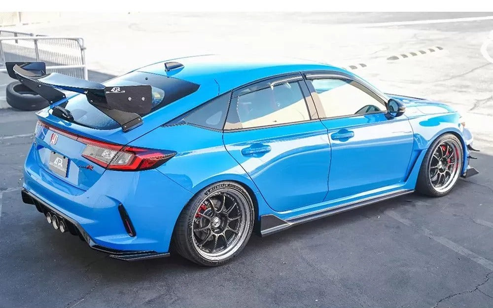 APR Performance GT-250 carbon fiber adjustable wing mounted on 2023+ Honda Civic Type R (2)
