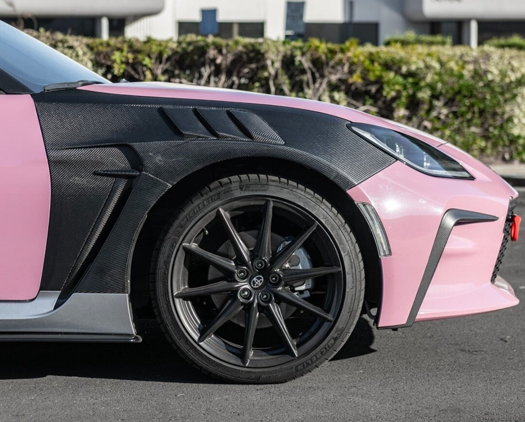 JDM vented style carbon fiber front fenders on Toyota GR86 (4)