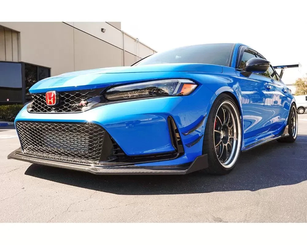 Carbon fiber front bumper canards mounted on Honda Civic front end (2)